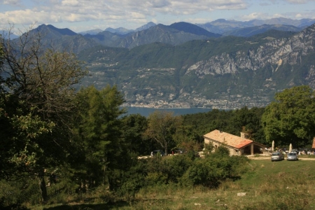 sanzeno15-00